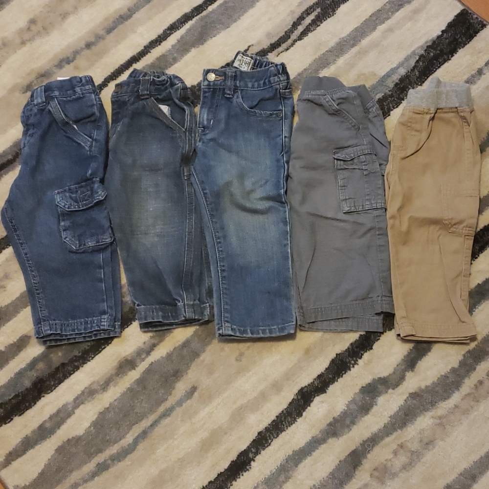 Lot of 18-24 month boys Jeans.  5 pieces.